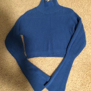 American apparel blue crop - flare sleeve sweater